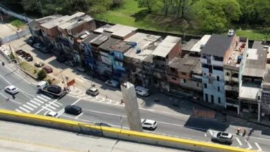 Expansão da Linha 15-Prata: notícia sobre desapropriações e reassentamento na favela da Vila Prudente.