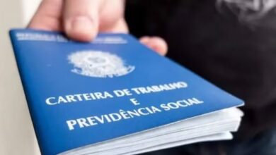Lula e Flávio Bolsonaro em rota distinta sobre a CLT: propostas, críticas e a polêmica da escala 6x1 5 Ilustração sobre Flávio Bolsonaro e suas propostas para a reforma da CLT e a polêmica da escala 6x1